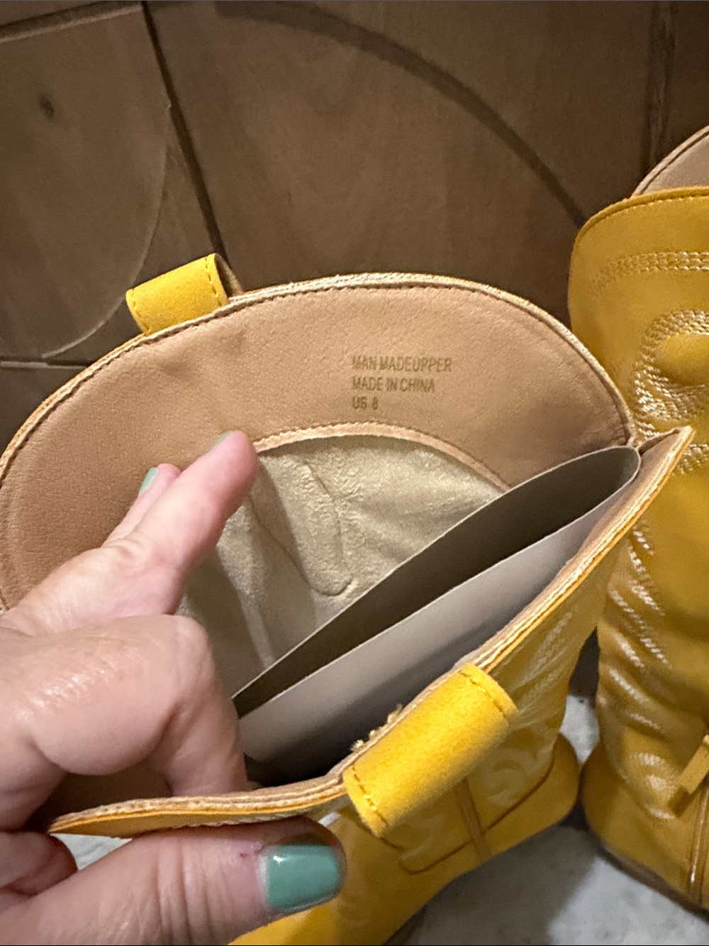 Golden Yellow Western-Stitch Knee-High Boot size 8 - Picture 5 of 6